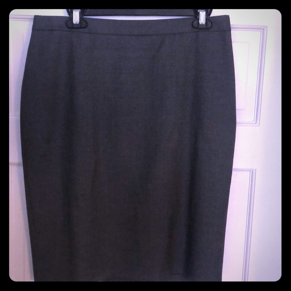 Grey super 120s jcrew never worn suit skirt
